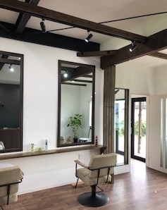 salon de bois(サロン ド ボワ)のトッピック画像1